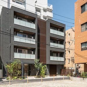 Grand Base Yakuin Odori